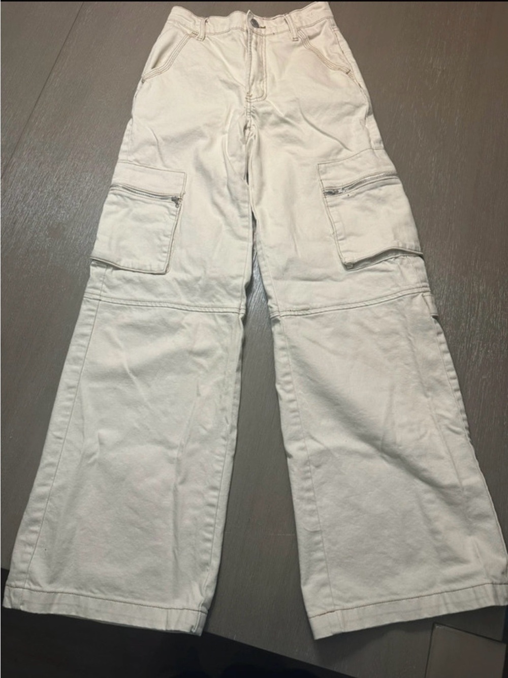 PacSun Off-White Wide-Leg Cargo Pants with Zippered Thigh Pockets